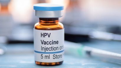 Vaccinarea anti-HPV reduce probabil cu 80% incidenţa cancerului de col uterin (studiu)