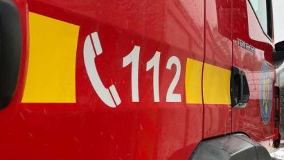 CUMPĂNA: Miros de gaze pe scara unui bloc. Pompierii intervin