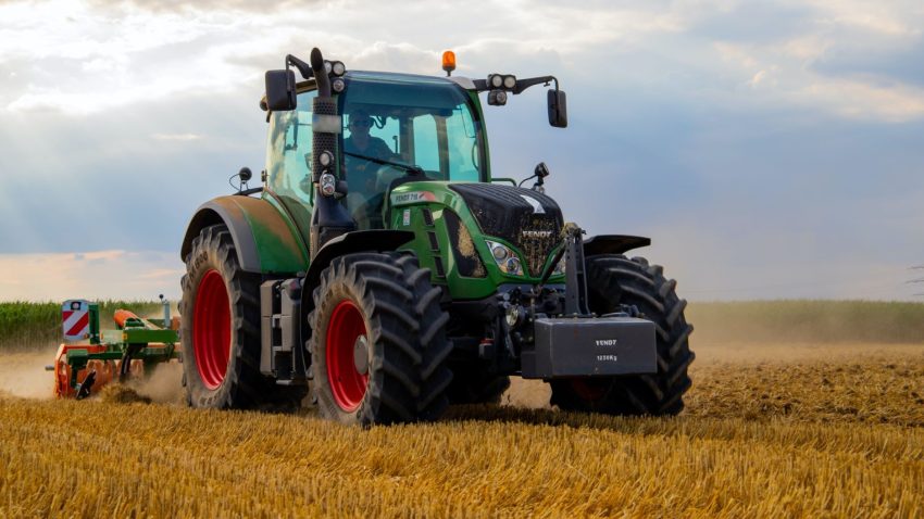 Fermierii se confruntă cu o criză acută de îngrășăminte