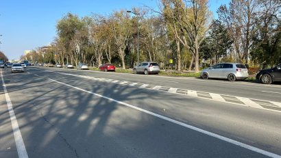 CONSTANȚA: Continuă montarea separatorilor de trafic pe b-dul Alexandru Lăpușneanu