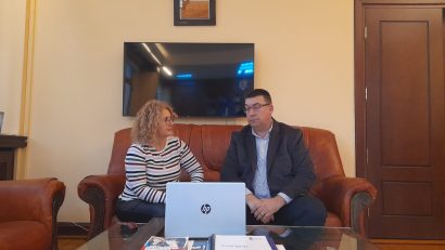 CONSTANȚA: „Digitalizare totală și dispariția dosarului cu șină în instituții” au fost primele ordine date de prefectul Adrian Teodor Picoiu, anul trecut la instalarea sa