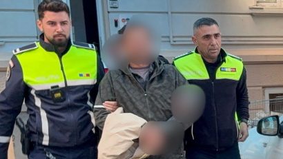 MANGALIA: Bărbat reținut pentru conducere fără permis a unui vehicul neînmatriculat. Fusese oprit în trafic cu focuri de avertisment