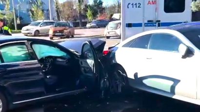 CONSTANȚA: Bărbat decedat, după ce i s-a făcut rău la volan a intrat cu mașina în alte autovehicule parcate