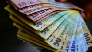 Datoria publică a României va crește la 63,4% din PIB în 2027 și va ajunge la circa 90 % în 2036 (raport de convergență)