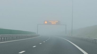 Pe autostrada A2 Bucureşti–Constanţa se circulă în condiții de ceață