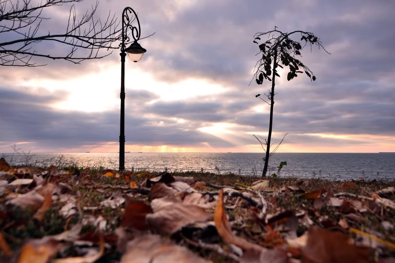 Vremea rămâne mohorâtă, în Dobrogea