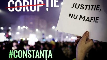 CONSTANȚA: Protest în fața sediului Prefecturii