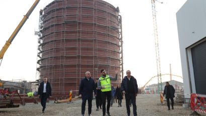 CONSTANȚA: Premierul Ilie Bolojan prezent pe șantierul noului CET
