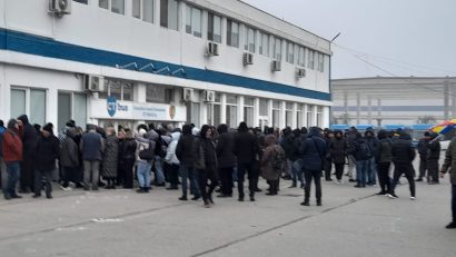 UPDATE | CONSTANȚA: Protest spontan la CT Bus. Reluarea activității, condiționată de demisia directorilor Fănel Popa și Inna Bela