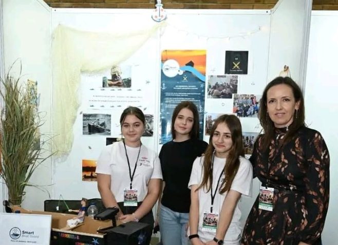 AUDIO | Echipa Terrabyte Fighters din Sarichioi, câștigătoarea Marelui Premiu la Târgul Național de Știință CODE Kids