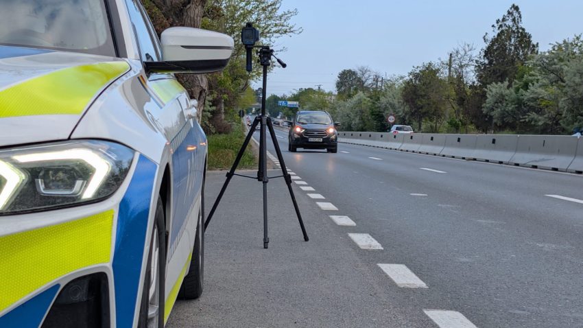CONSTANȚA, TULCEA: Acțiune pentru depistarea vitezomanilor, soldată cu 9 permise suspendate