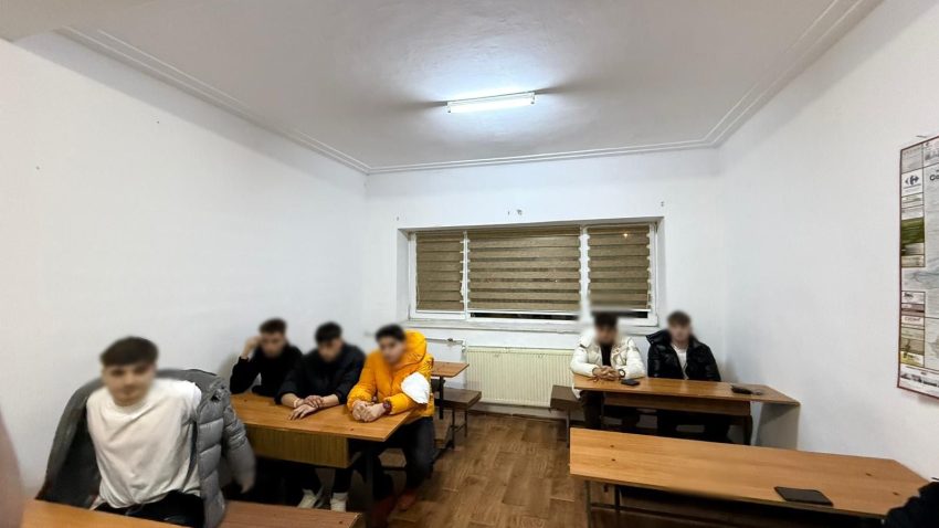 CONSTANȚA: Șase tineri s-au luat la bătaie în fața Pavilionului Expozițional. Jandarmii au aplanat conflictul