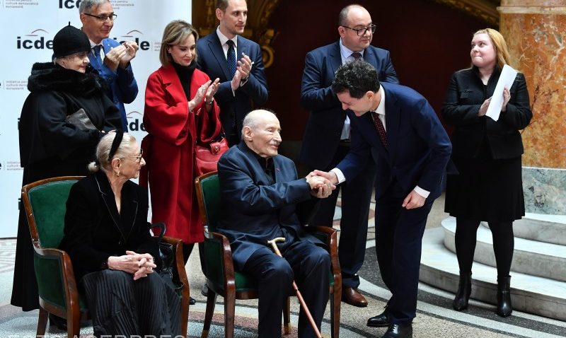 Actorul Victor Rebengiuc, distins cu Premiul România Europeană 2025