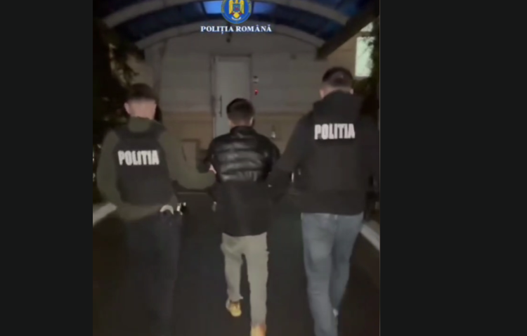 EFORIE: Tânăr beat și fără permis, reținut după ce a furat o mașină cu care a provocat un accident