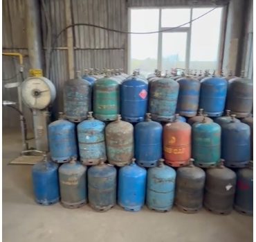 AUDIO | Pericolul buteliilor. Ce au descoperit inspectorii Protecției Consumatorilor Constanța