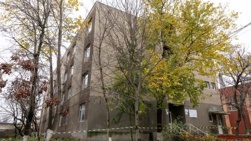 TULCEA: Mai multe clădiri cu risc seismic ridicat vor fi consolidate