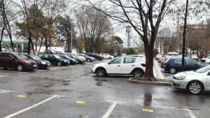 CONSTANȚA: 130.000 de mașini la puțin peste 40.000 de locuri de parcare