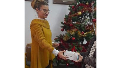 Peste 20 de copii au primit consumabile pentru pompele de insulină, în urma spectacolului caritabil „Colind pentru inimi curajoase”