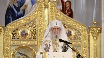 Patriarhul Daniel: Botezul Domnului – o sărbătoare de binecuvântare și bucurie