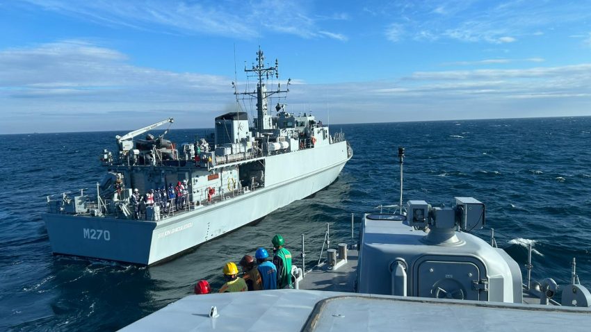 FOTO: Vânătorul de mine M 270, misiuni în cadrul Grupului operativ pentru combaterea minelor marine din Marea Neagră