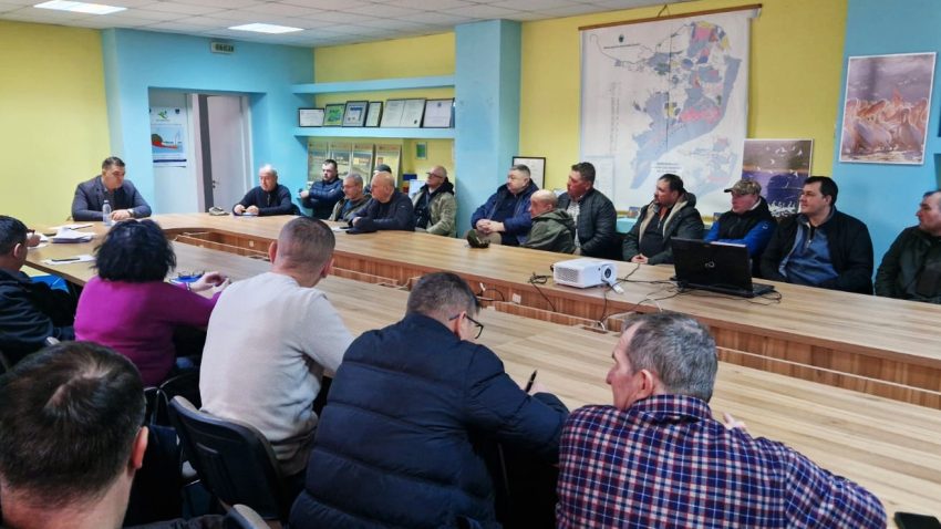 TULCEA: Întâlnire cu pescarii din Deltă privind condițiile de practicare a pescuitului comercial în 2026