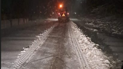 Județul CONSTANȚA: Opt autoturisme deblocate din zăpadă în mai multe localităţi din judeţ