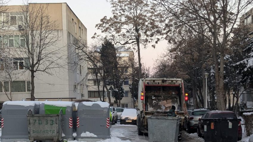 Polaris continuă să blocheze orașul la orele de vârf. Primăria Constanța: Spuneți, dacă vreți să nu se strângă gunoiul!