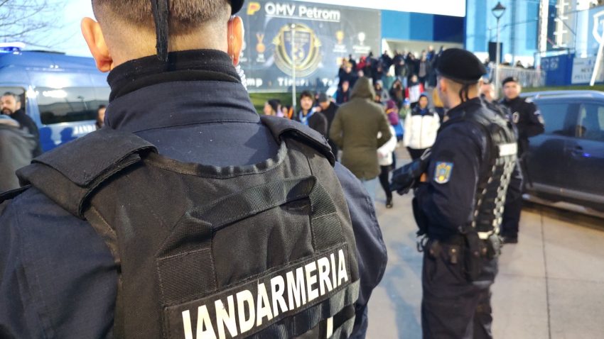 Gruparea de Jandarmi Mobilă „Tomis” Constanța va fi prezentă la meciurile de sâmbătă, din cadrul Campionatului Național de Fotbal SUPERLIGA, etapa a XXII-a, sezonul 2025–2026