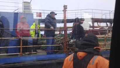 ”SAR ARTEMIS” în misiune Medevac. Marinar cu probleme medicale, preluat de la bordul unei nave