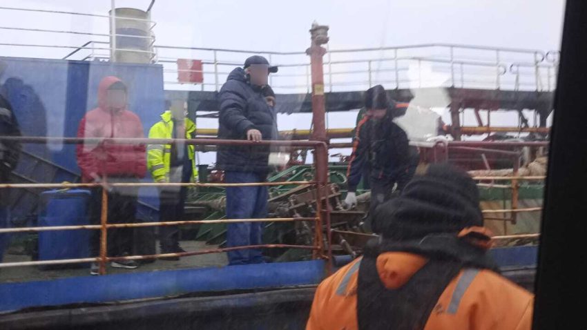 ”SAR ARTEMIS” în misiune Medevac. Marinar cu probleme medicale, preluat de la bordul unei nave