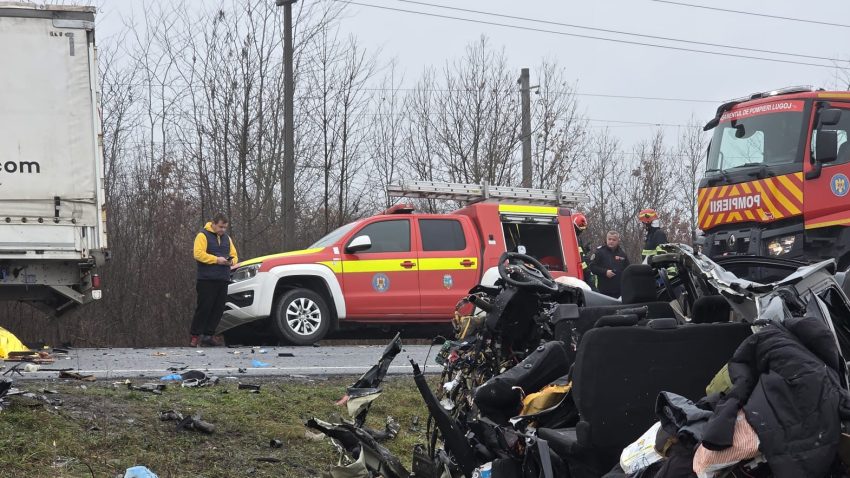 Cei 3 suporteri greci răniți în accidentul rutier din Timiș, soldat cu 7 morți, sunt stabili hemodinamic