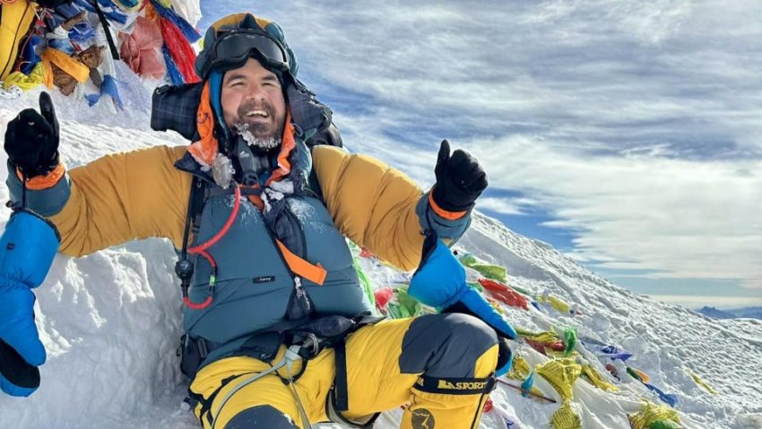 Adrian Ahriţculesei a atins Polul Sud și bifează „Triplul Arctic”, o performanță unică pentru România