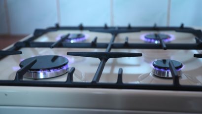 AEI: Folosirea aragazului pentru încălzire, extrem de periculoasă