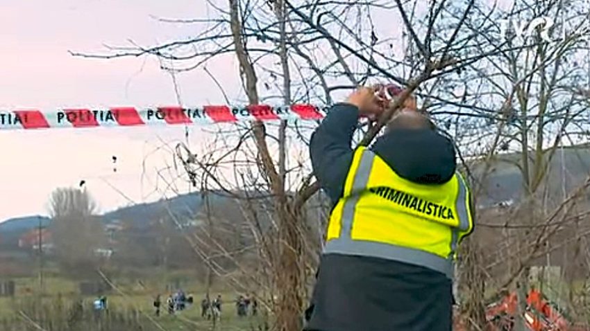 MApN: Resturi de dronă, descoperite într-o curte din Vrancea