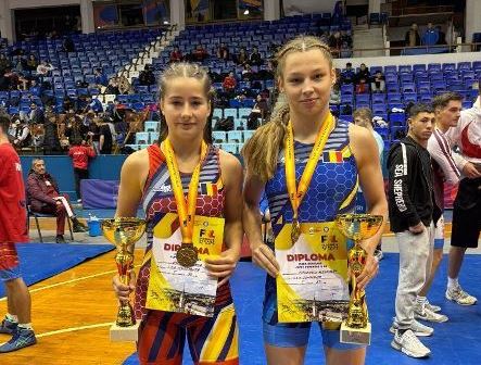 Verișoarele Diana și Alexandra Voiculescu de la CSM Constanța încep anul cu gânduri mari