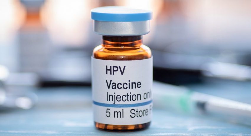 Legea privind vaccinarea anti-HPV gratuită a fetelor și băieților până la 26 de ani, promulgată