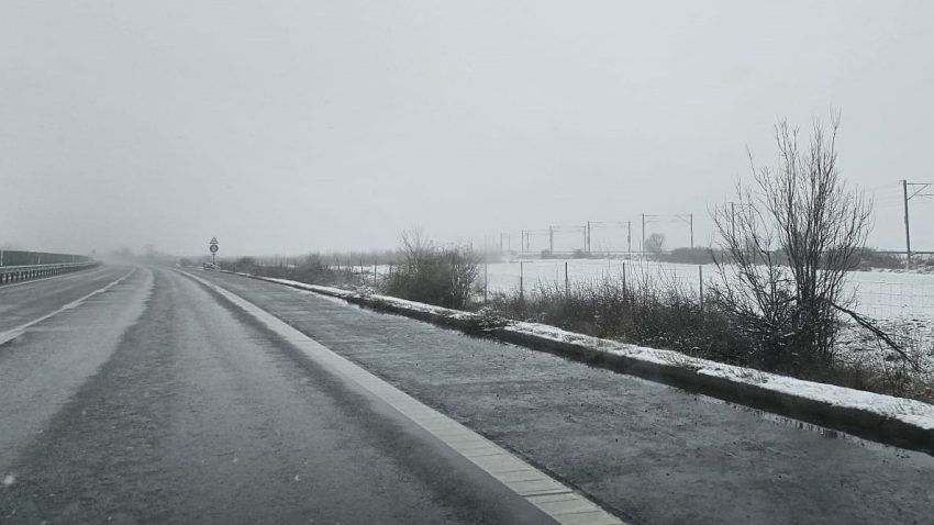 Risc de polei în sudul țării. Recomandări pentru șoferi