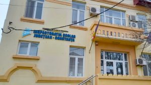 Începe înscrierea la concursul pentru funcţiile vacante de director şi director adjunct, în unităţile şcolare din țară