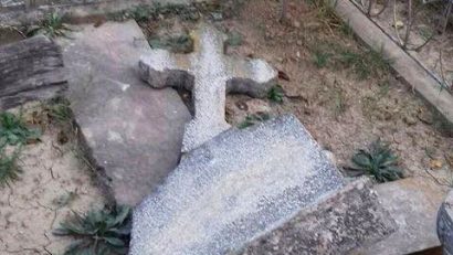 Morminte profanate în cimitirul din localitatea constănțeană Cuza Vodă
