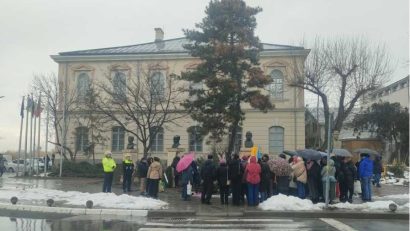 TULCEA: Reculegere și speranță, la statuia lui Taras Șevcenko