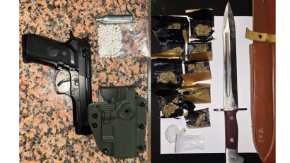 CONSTANȚA: Substanțe interzise și arme albe, depistate de jandarmi asupra unor tineri