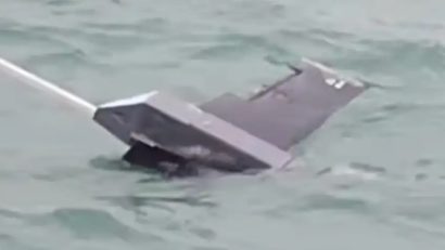 Resturi de dronă, găsite pe o plajă din Mamaia