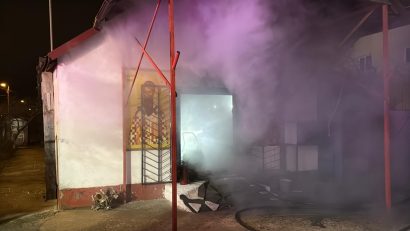 TULCEA: Capela unei biserici din municipiu a luat foc. Intervenția salvatoare a jandarmilor