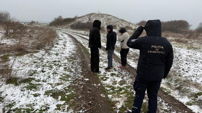 Cetățeni turci cu permise de ședere false, depistați de polițiștii de frontieră din Mangalia