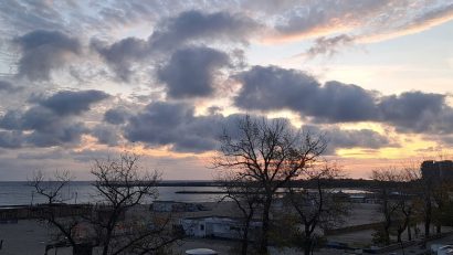 Vreme însorită, dar rece, în Dobrogea și pe litoral