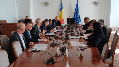 O delegație a Sindicatului Cadrelor Militare Disponibilizate s-a întâlnit cu mai mulți parlamentari pentru a discuta despre pensiile militare