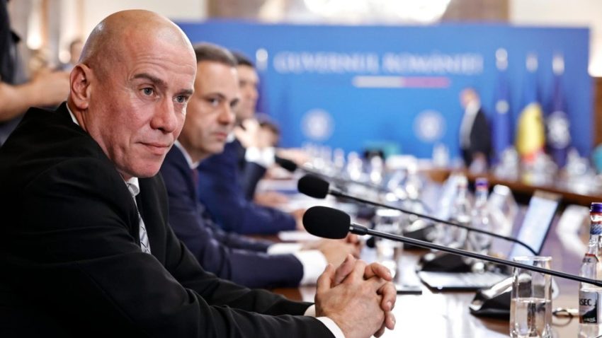 Instituţiile publice de cultură, exceptate de la măsurile de reducere a cheltuielilor ori a personalului
