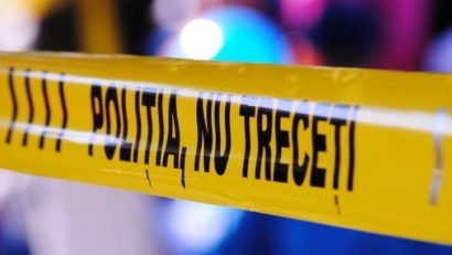 TULCEA: Băiețel de 3 ani, ucis în bătaie de concubinul mamei, găsit în locuință după două zile