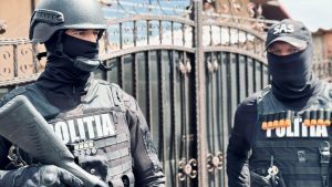 BUCUREȘTI: 29 de percheziții într-un dosar deschis în urma incidentelor de la protestul din Piața Victoriei