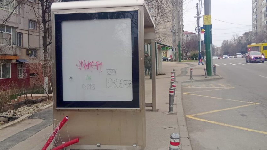 CONSTANȚA: Doi minori, ”artiști” de graffiti, identificați de Poliție. Părinții sunt buni de plată